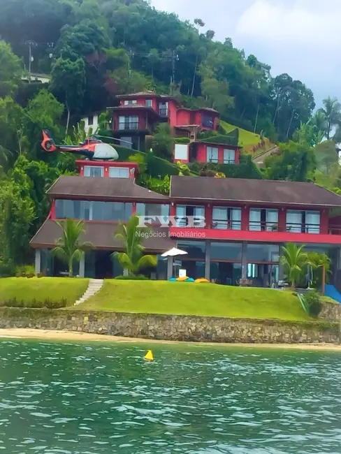 Foto 1 de Casa com 8 quartos à venda, 800m2 em Itanema (Cunhambebe), Angra Dos Reis - RJ