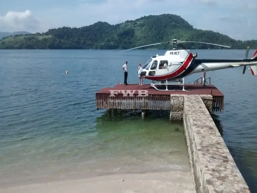 Foto 3 de Casa com 8 quartos à venda, 800m2 em Itanema (Cunhambebe), Angra Dos Reis - RJ