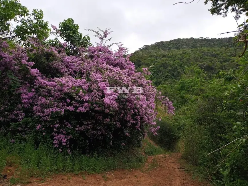 Foto 33 de Terreno / Lote à venda em Araras, Petropolis - RJ