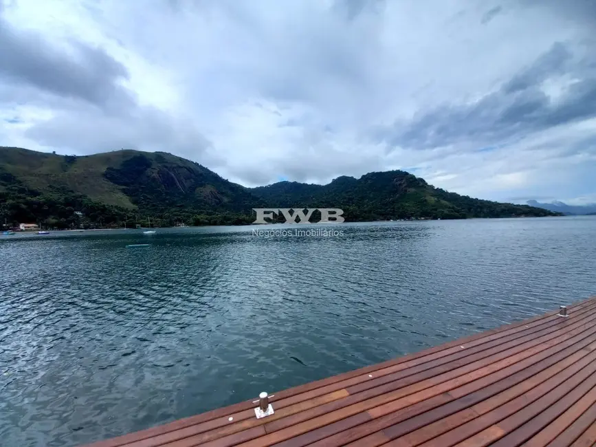 Casa com 8 quartos para alugar, 500m2 em Angra Dos Reis - RJ - imagem 6 Foto 6 de Casa com 8 quartos para alugar, 500m2 em Angra Dos Reis - RJ