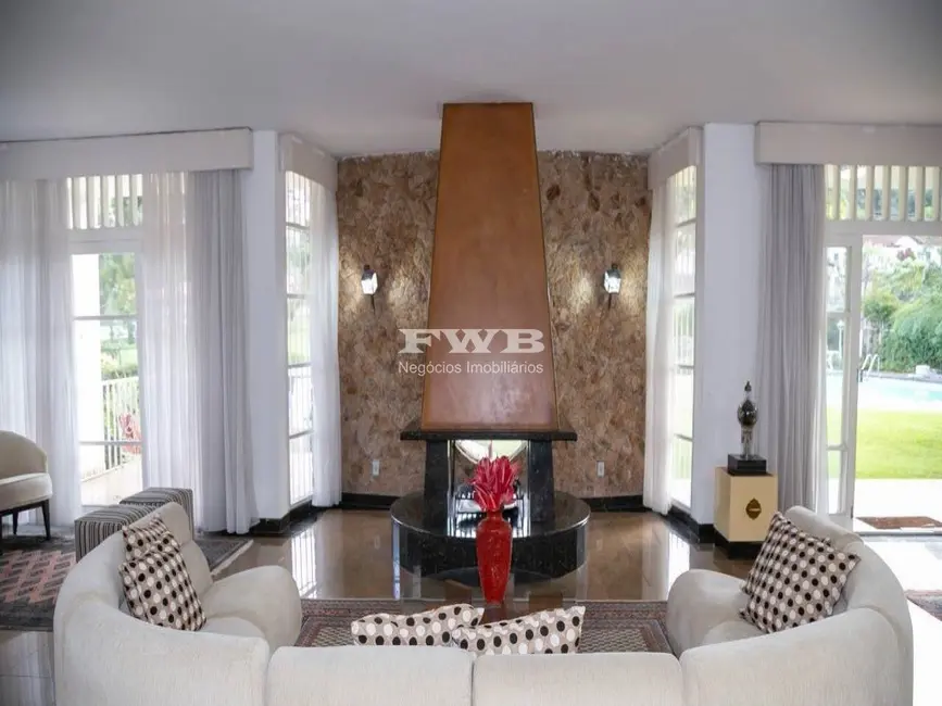Casa com 7 quartos à venda, 744m2 em Bom Retiro, Teresopolis - RJ - imagem 6 Foto 6 de Casa com 7 quartos à venda, 744m2 em Bom Retiro, Teresopolis - RJ