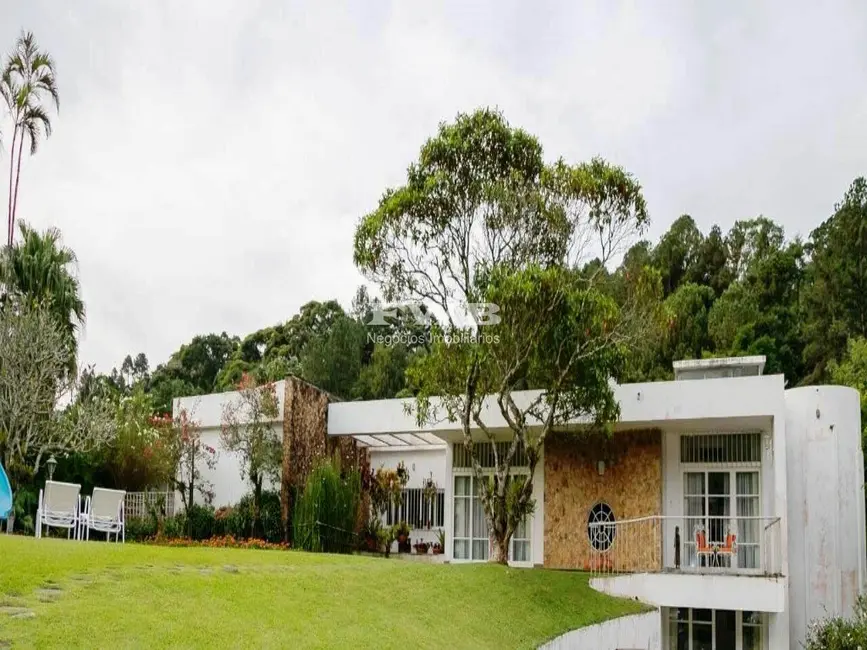 Foto 2 de Casa com 7 quartos à venda, 744m2 em Bom Retiro, Teresopolis - RJ