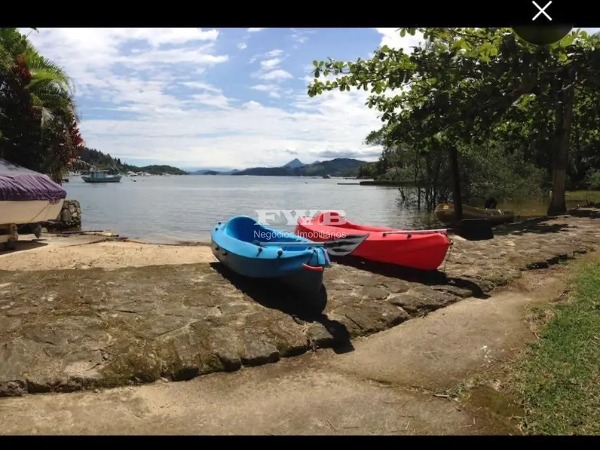 Casa de Condomínio com 5 quartos para alugar, 300m2 em Pontal do Partido (Cunhambebe), Angra Dos Reis - RJ - imagem 8 Foto 8 de Casa de Condomínio com 5 quartos para alugar, 300m2 em Pontal do Partido (Cunhambebe), Angra Dos Reis - RJ