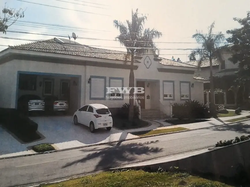 Casa com 4 quartos à venda, 1173m2 em Barueri - SP - imagem 3 Foto 3 de Casa com 4 quartos à venda, 1173m2 em Barueri - SP