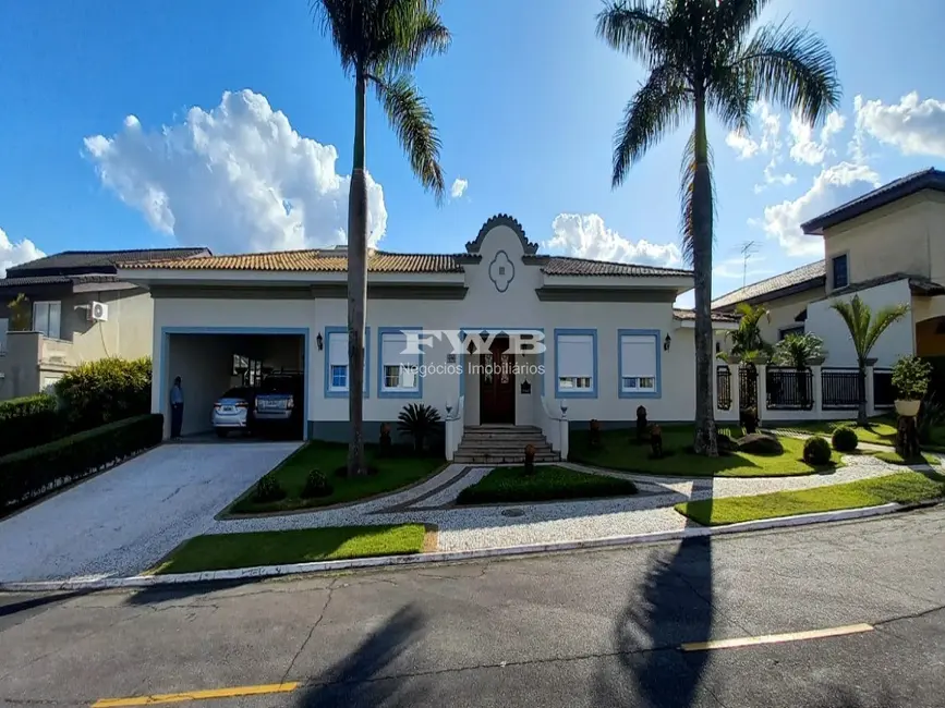 Casa com 4 quartos à venda, 1173m2 em Barueri - SP - imagem 2 Foto 2 de Casa com 4 quartos à venda, 1173m2 em Barueri - SP