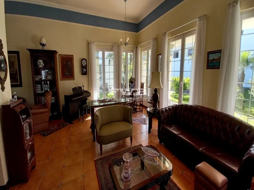 Casa com 4 quartos à venda, 1173m2 em Barueri - SP - imagem 6 Foto 6 de Casa com 4 quartos à venda, 1173m2 em Barueri - SP