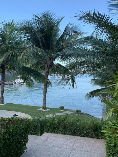 Casa de Condomínio com 6 quartos para alugar, 800m2 em Angra Dos Reis - RJ - imagem 7 Foto 7 de Casa de Condomínio com 6 quartos para alugar, 800m2 em Angra Dos Reis - RJ