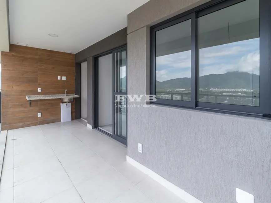 Foto 2 de Apartamento com 3 quartos à venda, 83m2 em Recreio dos Bandeirantes, Rio De Janeiro - RJ