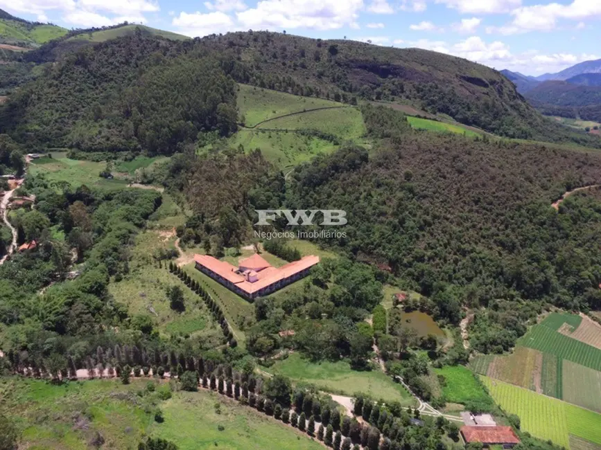 Foto 8 de Fazenda / Haras com 48 quartos à venda, 142000m2 em Fonte Santa, Teresopolis - RJ
