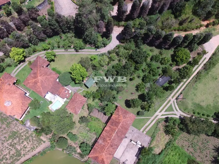 Foto 3 de Fazenda / Haras com 48 quartos à venda, 142000m2 em Fonte Santa, Teresopolis - RJ