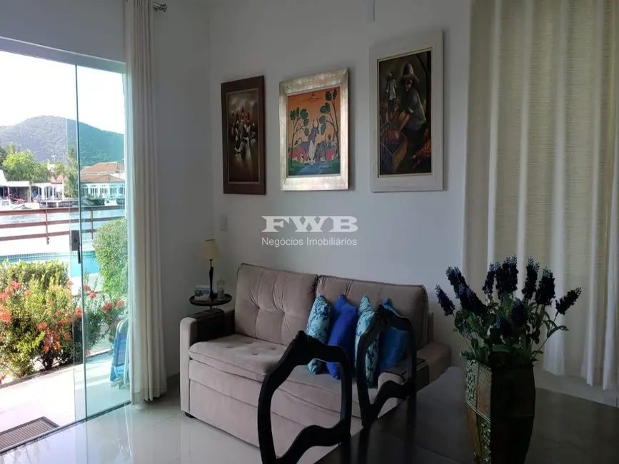 Casa com 4 quartos à venda, 135m2 em Ogiva, Cabo Frio - RJ - imagem 7 Foto 7 de Casa com 4 quartos à venda, 135m2 em Ogiva, Cabo Frio - RJ