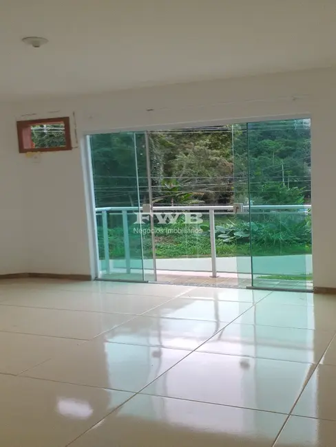 Foto 4 de Casa com 2 quartos à venda, 117m2 em Pontal (Cunhambebe), Angra Dos Reis - RJ
