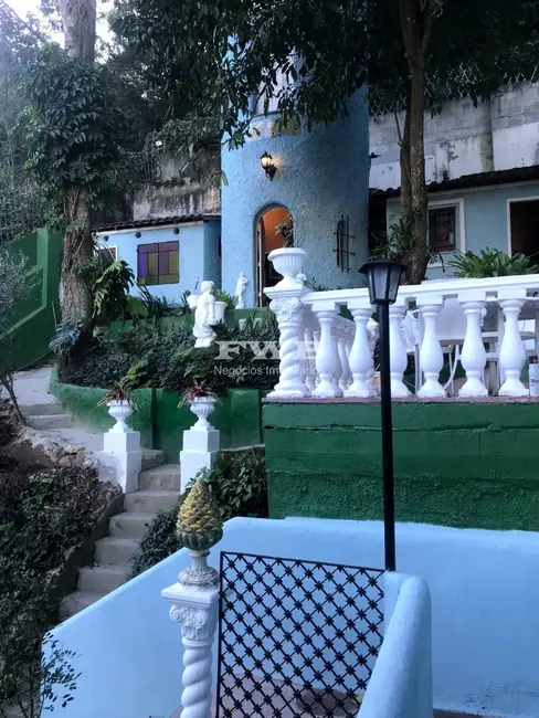 Casa com 5 quartos à venda, 585m2 em Cosme Velho, Rio De Janeiro - RJ - imagem 4 Foto 4 de Casa com 5 quartos à venda, 585m2 em Cosme Velho, Rio De Janeiro - RJ