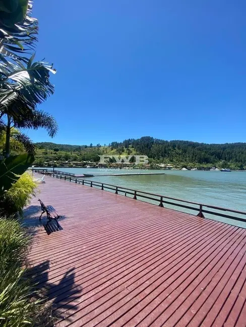 Foto 1 de Cobertura com 5 quartos à venda, 136m2 em Pontal do Partido (Cunhambebe), Angra Dos Reis - RJ