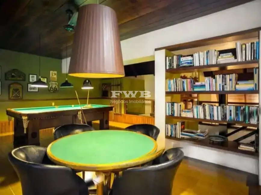 Casa de Condomínio com 7 quartos para alugar, 300m2 em Parque Mambucaba (Mambucaba), Angra Dos Reis - RJ - imagem 7 Foto 7 de Casa de Condomínio com 7 quartos para alugar, 300m2 em Parque Mambucaba (Mambucaba), Angra Dos Reis - RJ