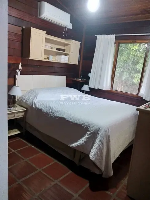 Casa com 4 quartos à venda, 13650m2 em Centro, Itatiaia - RJ - imagem 9 Foto 9 de Casa com 4 quartos à venda, 13650m2 em Centro, Itatiaia - RJ
