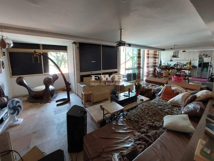 Casa com 5 quartos à venda e para alugar, 400m2 em Jardim Guedala, São Paulo - SP - imagem 6 Foto 6 de Casa com 5 quartos à venda e para alugar, 400m2 em Jardim Guedala, São Paulo - SP