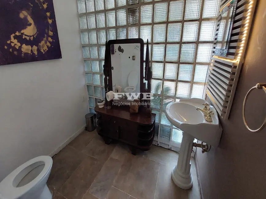 Casa com 5 quartos à venda e para alugar, 400m2 em Jardim Guedala, São Paulo - SP - imagem 9 Foto 9 de Casa com 5 quartos à venda e para alugar, 400m2 em Jardim Guedala, São Paulo - SP