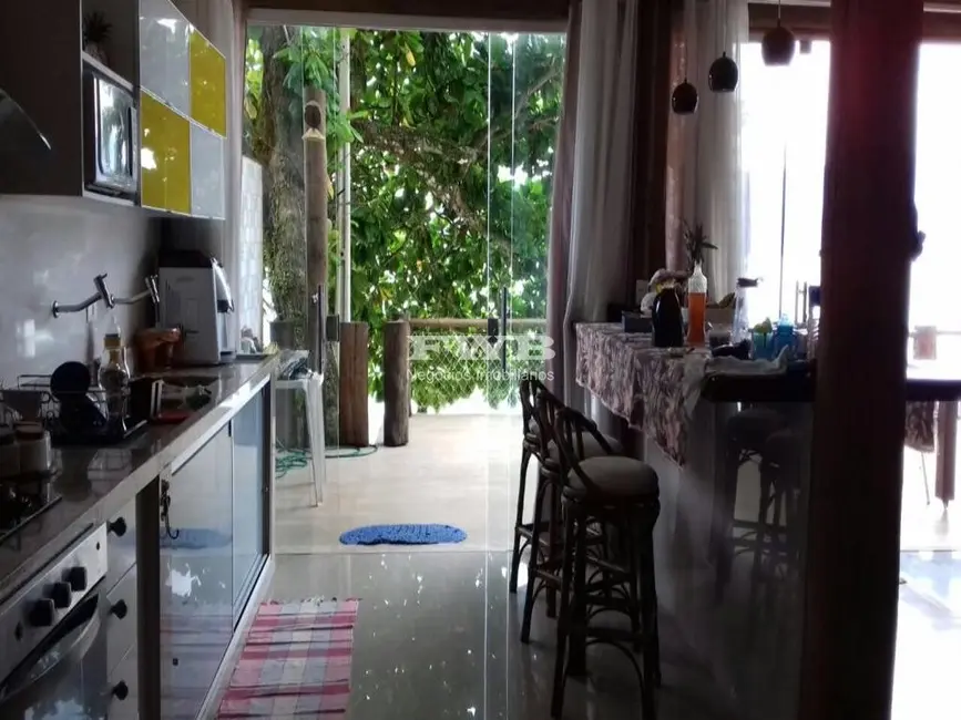 Foto 8 de Casa com 3 quartos à venda, 960m2 em São Francisco, Niteroi - RJ