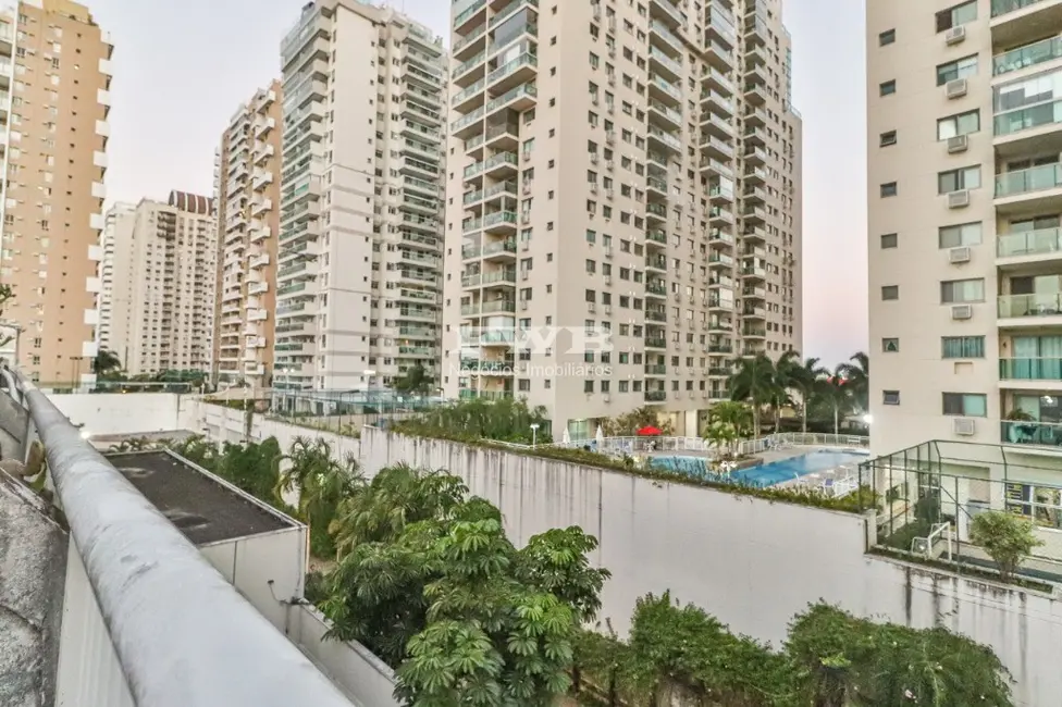 Sala Comercial à venda, 78m2 em Recreio dos Bandeirantes, Rio De Janeiro - RJ - imagem 5 Foto 5 de Sala Comercial à venda, 78m2 em Recreio dos Bandeirantes, Rio De Janeiro - RJ