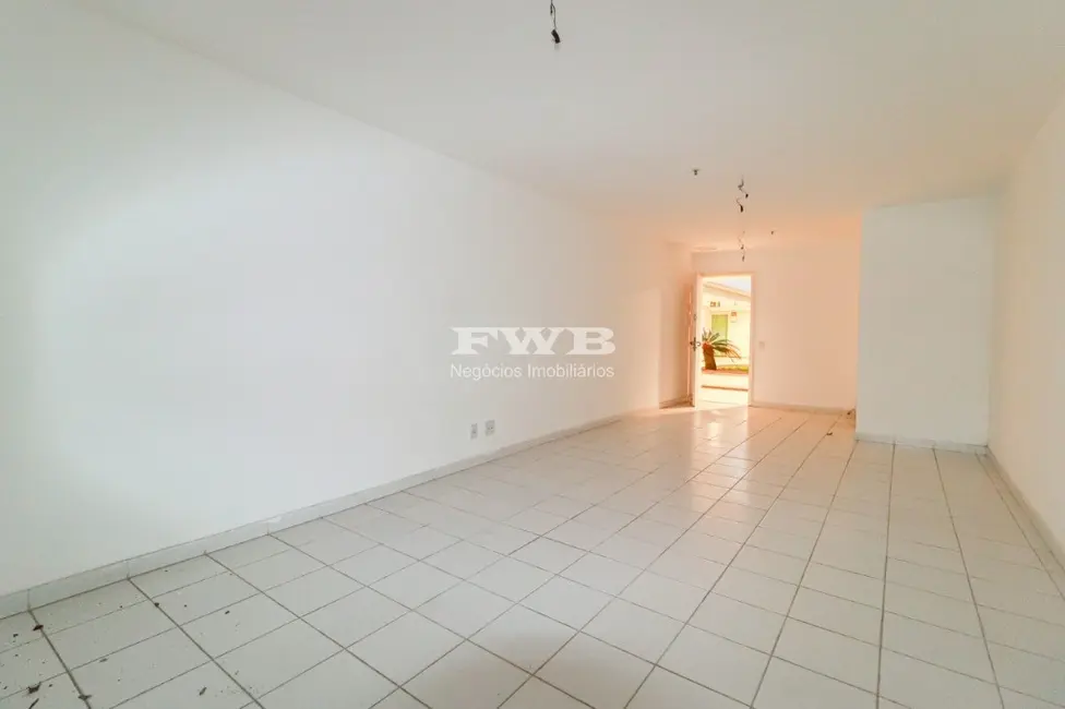 Sala Comercial à venda, 78m2 em Recreio dos Bandeirantes, Rio De Janeiro - RJ - imagem 7 Foto 7 de Sala Comercial à venda, 78m2 em Recreio dos Bandeirantes, Rio De Janeiro - RJ