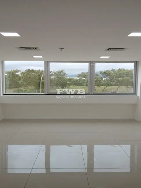 Foto 1 de Sala Comercial à venda, 50m2 em Jacarepaguá, Rio De Janeiro - RJ