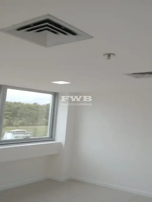 Sala Comercial à venda, 50m2 em Jacarepaguá, Rio De Janeiro - RJ - imagem 4 Foto 4 de Sala Comercial à venda, 50m2 em Jacarepaguá, Rio De Janeiro - RJ