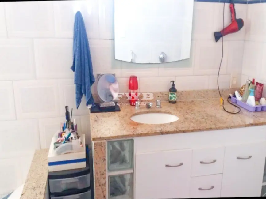 Foto 3 de Casa com 3 quartos à venda, 242m2 em Rio De Janeiro - RJ