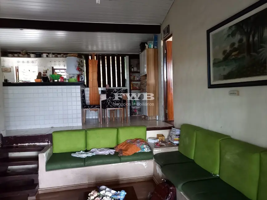 Casa de Condomínio com 4 quartos à venda, 200m2 em Marinas, Angra Dos Reis - RJ - imagem 3 Foto 3 de Casa de Condomínio com 4 quartos à venda, 200m2 em Marinas, Angra Dos Reis - RJ