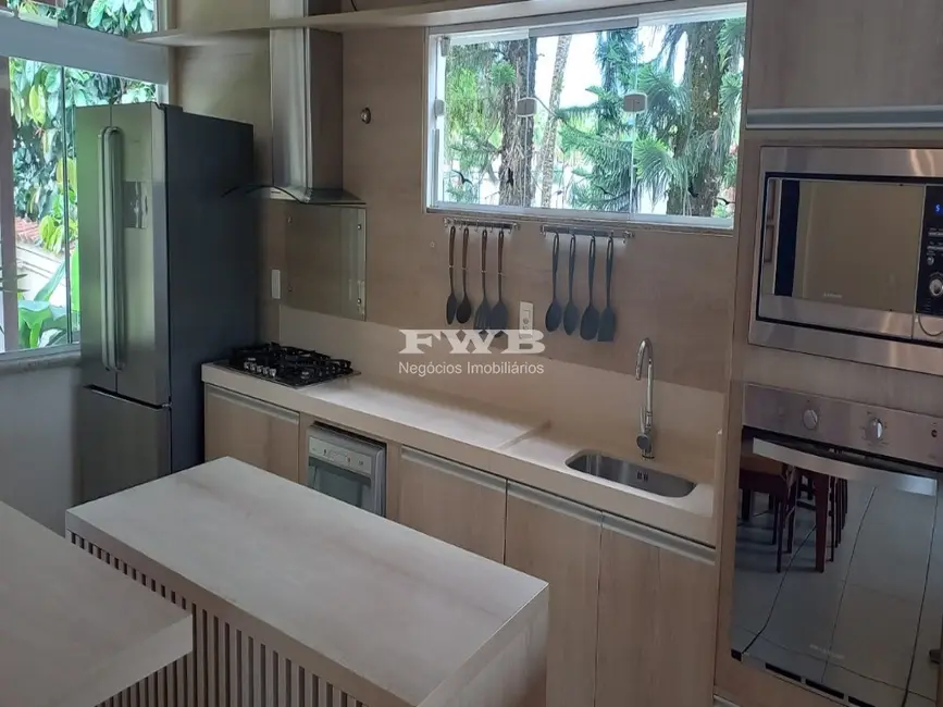 Foto 7 de Casa de Condomínio com 4 quartos à venda, 250m2 em Bracuí (Cunhambebe), Angra Dos Reis - RJ