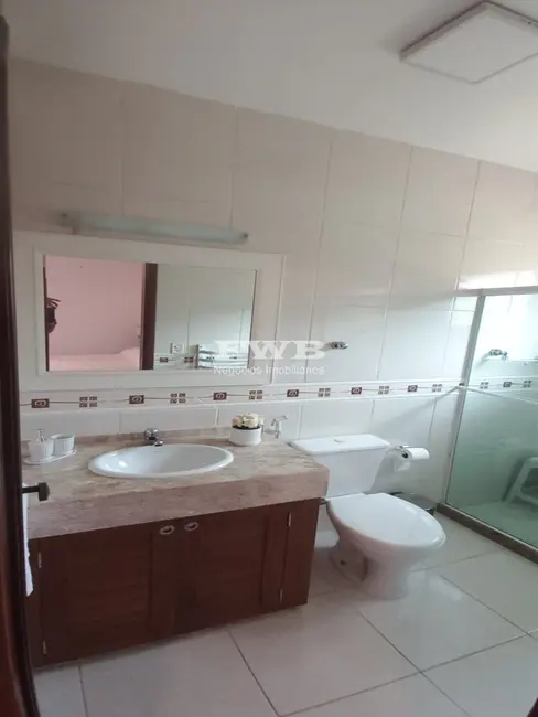 Foto 9 de Casa de Condomínio com 4 quartos à venda, 250m2 em Bracuí (Cunhambebe), Angra Dos Reis - RJ