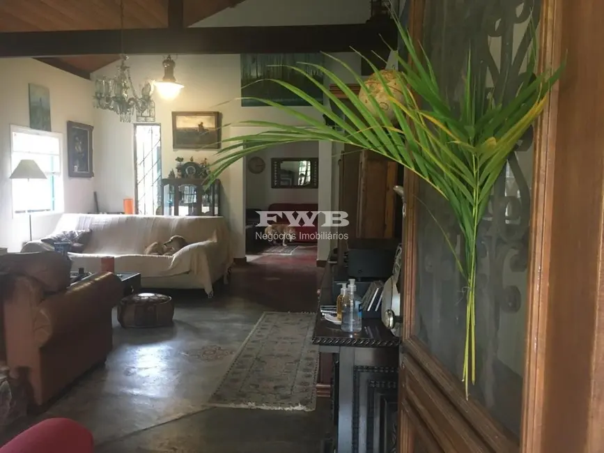 Foto 4 de Casa com 3 quartos à venda, 150m2 em Serrinha, Teresopolis - RJ