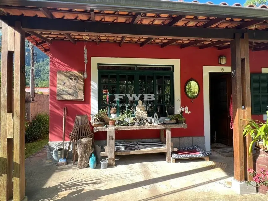 Foto 3 de Casa com 3 quartos à venda, 150m2 em Serrinha, Teresopolis - RJ