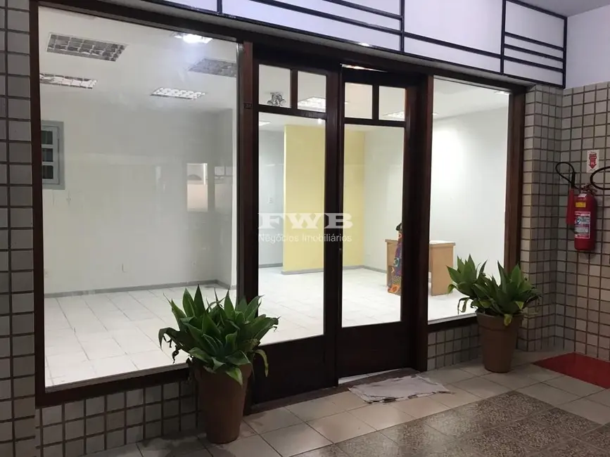 Sala Comercial à venda, 41m2 em Várzea, Teresopolis - RJ - imagem 9 Foto 9 de Sala Comercial à venda, 41m2 em Várzea, Teresopolis - RJ