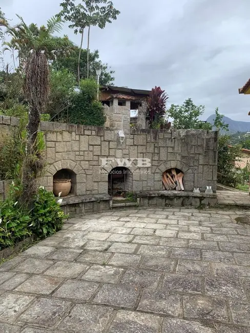 Casa com 6 quartos à venda, 330m2 em Golfe, Teresopolis - RJ - imagem 5 Foto 5 de Casa com 6 quartos à venda, 330m2 em Golfe, Teresopolis - RJ