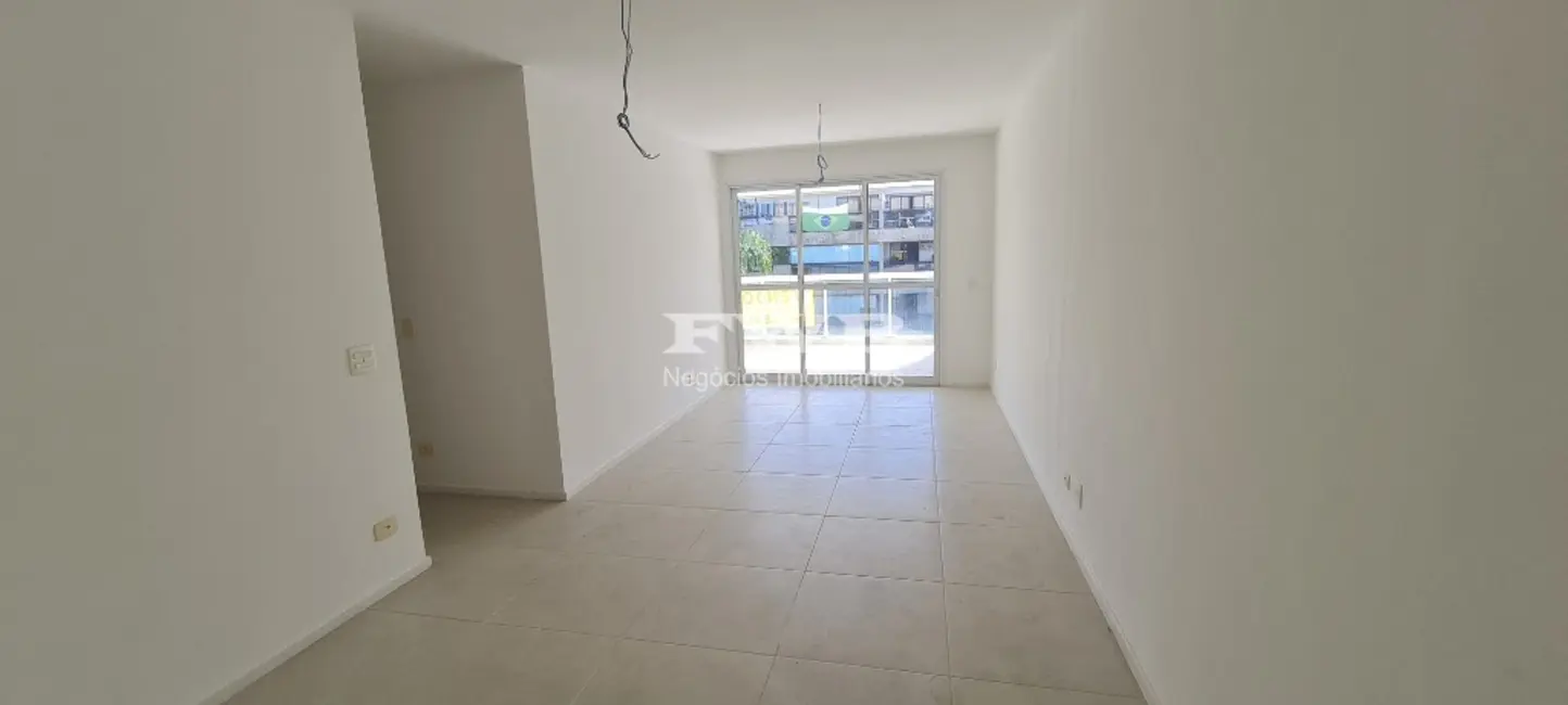 Apartamento com 3 quartos à venda, 112m2 em Recreio dos Bandeirantes, Rio De Janeiro - RJ - imagem 4 Foto 4 de Apartamento com 3 quartos à venda, 112m2 em Recreio dos Bandeirantes, Rio De Janeiro - RJ