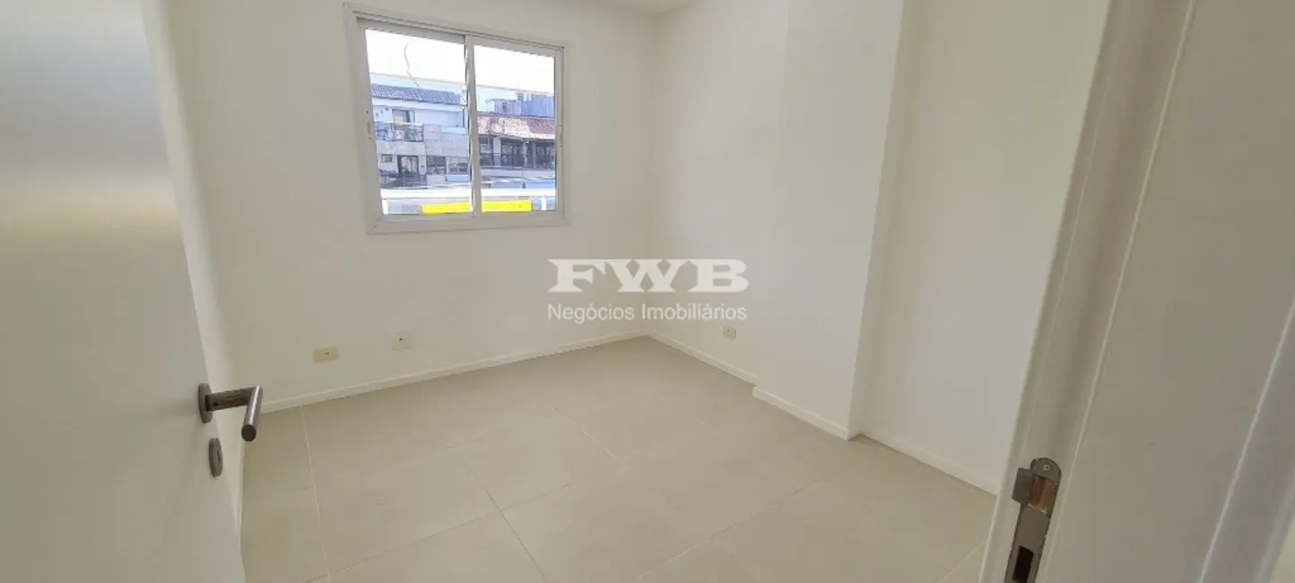 Apartamento com 3 quartos à venda, 112m2 em Recreio dos Bandeirantes, Rio De Janeiro - RJ - imagem 8 Foto 8 de Apartamento com 3 quartos à venda, 112m2 em Recreio dos Bandeirantes, Rio De Janeiro - RJ