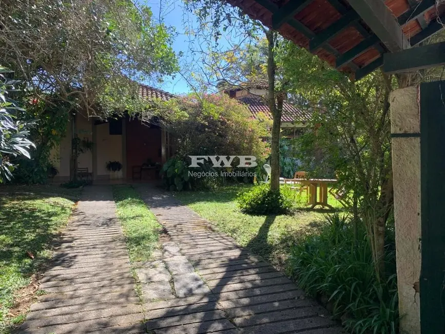 Foto 7 de Casa com 4 quartos à venda, 320m2 em Iucas, Teresopolis - RJ