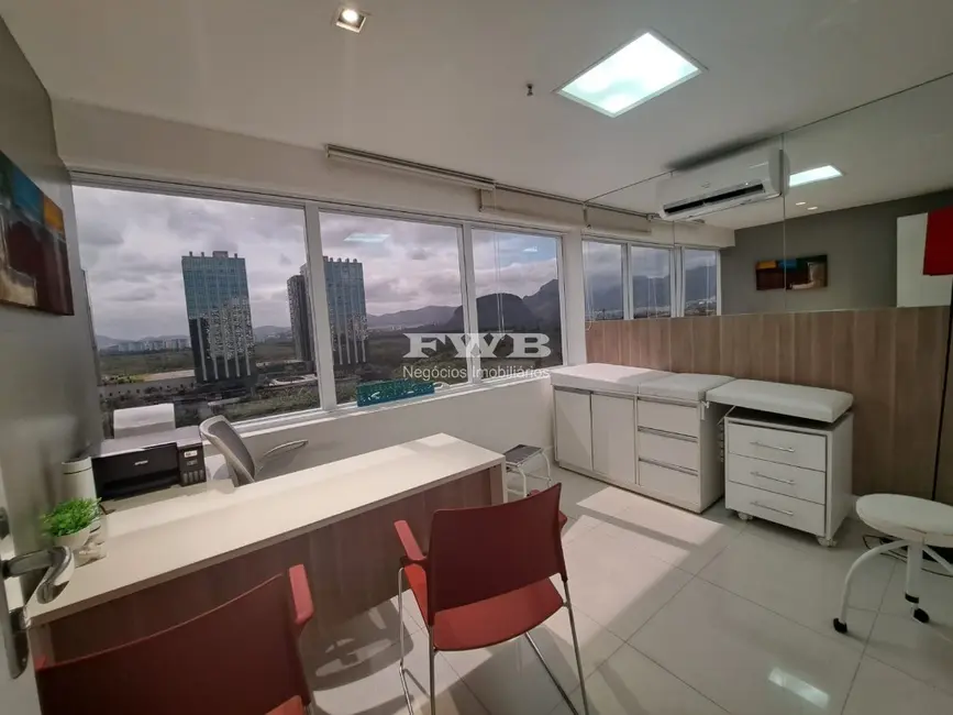 Sala Comercial à venda, 64m2 em Barra da Tijuca, Rio De Janeiro - RJ - imagem 8 Foto 8 de Sala Comercial à venda, 64m2 em Barra da Tijuca, Rio De Janeiro - RJ