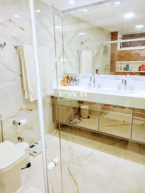 Foto 2 de Apartamento com 5 quartos à venda, 350m2 em Barra da Tijuca, Rio De Janeiro - RJ