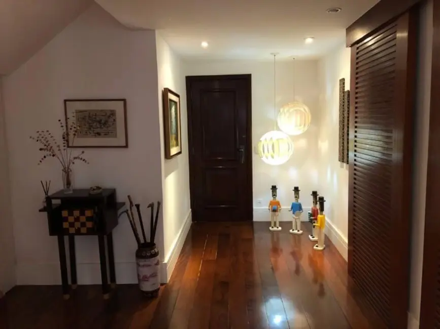 Apartamento com 4 quartos à venda e para alugar, 360m2 em Barra da Tijuca, Rio De Janeiro - RJ - imagem 4 Foto 4 de Apartamento com 4 quartos à venda e para alugar, 360m2 em Barra da Tijuca, Rio De Janeiro - RJ