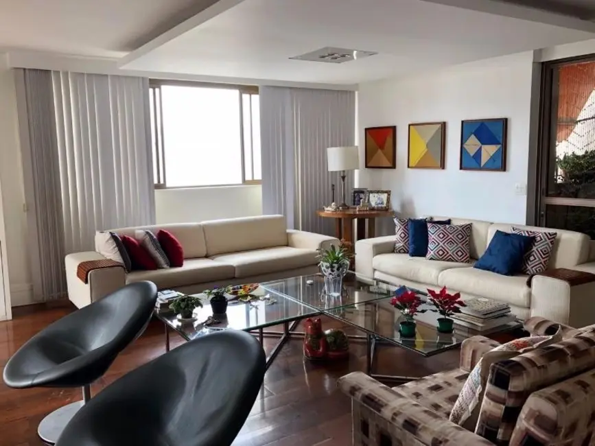 Apartamento com 4 quartos à venda e para alugar, 360m2 em Barra da Tijuca, Rio De Janeiro - RJ - imagem 7 Foto 7 de Apartamento com 4 quartos à venda e para alugar, 360m2 em Barra da Tijuca, Rio De Janeiro - RJ