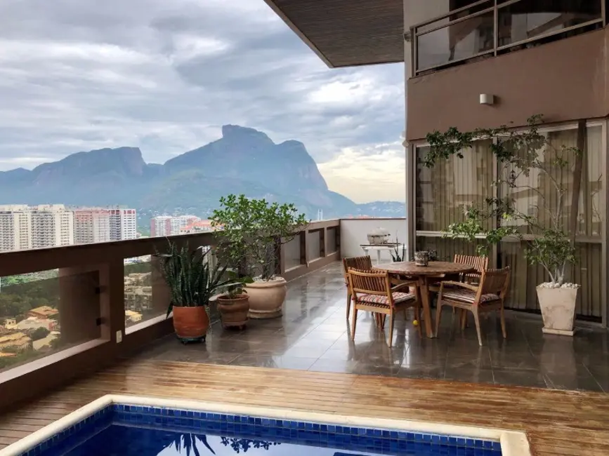 Foto 1 de Apartamento com 4 quartos à venda, 360m2 em Barra da Tijuca, Rio De Janeiro - RJ