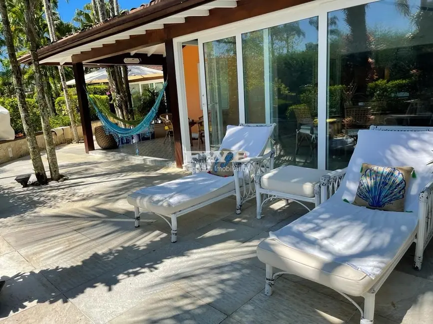 Casa com 4 quartos para alugar, 190m2 em Angra Dos Reis - RJ - imagem 4 Foto 4 de Casa com 4 quartos para alugar, 190m2 em Angra Dos Reis - RJ