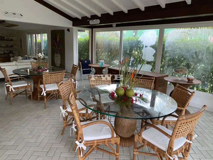 Casa com 4 quartos para alugar, 190m2 em Angra Dos Reis - RJ - imagem 8 Foto 8 de Casa com 4 quartos para alugar, 190m2 em Angra Dos Reis - RJ