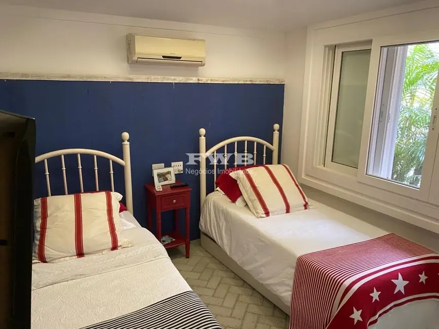 Casa com 4 quartos para alugar, 190m2 em Angra Dos Reis - RJ - imagem 9 Foto 9 de Casa com 4 quartos para alugar, 190m2 em Angra Dos Reis - RJ