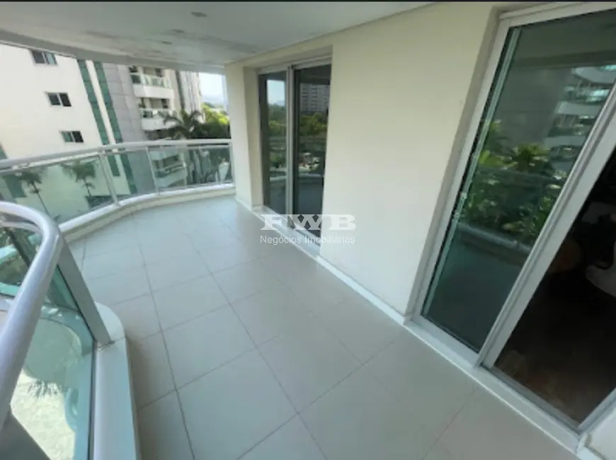 Apartamento com 4 quartos à venda, 408m2 em Barra da Tijuca, Rio De Janeiro - RJ - imagem 3 Foto 3 de Apartamento com 4 quartos à venda, 408m2 em Barra da Tijuca, Rio De Janeiro - RJ