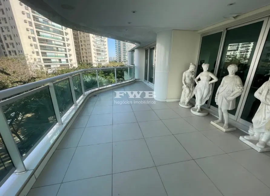 Apartamento com 4 quartos à venda, 408m2 em Barra da Tijuca, Rio De Janeiro - RJ - imagem 5 Foto 5 de Apartamento com 4 quartos à venda, 408m2 em Barra da Tijuca, Rio De Janeiro - RJ