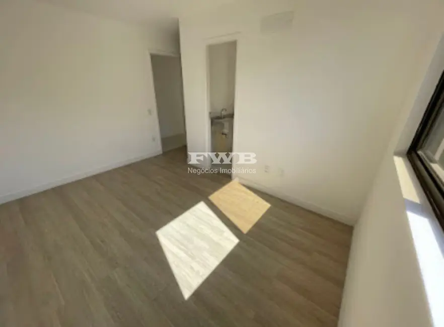 Apartamento com 3 quartos à venda, 281m2 em Barra da Tijuca, Rio De Janeiro - RJ - imagem 9 Foto 9 de Apartamento com 3 quartos à venda, 281m2 em Barra da Tijuca, Rio De Janeiro - RJ