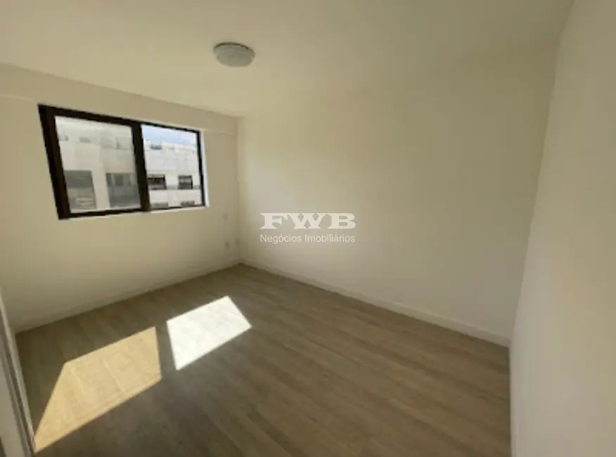Apartamento com 3 quartos à venda, 281m2 em Barra da Tijuca, Rio De Janeiro - RJ - imagem 7 Foto 7 de Apartamento com 3 quartos à venda, 281m2 em Barra da Tijuca, Rio De Janeiro - RJ